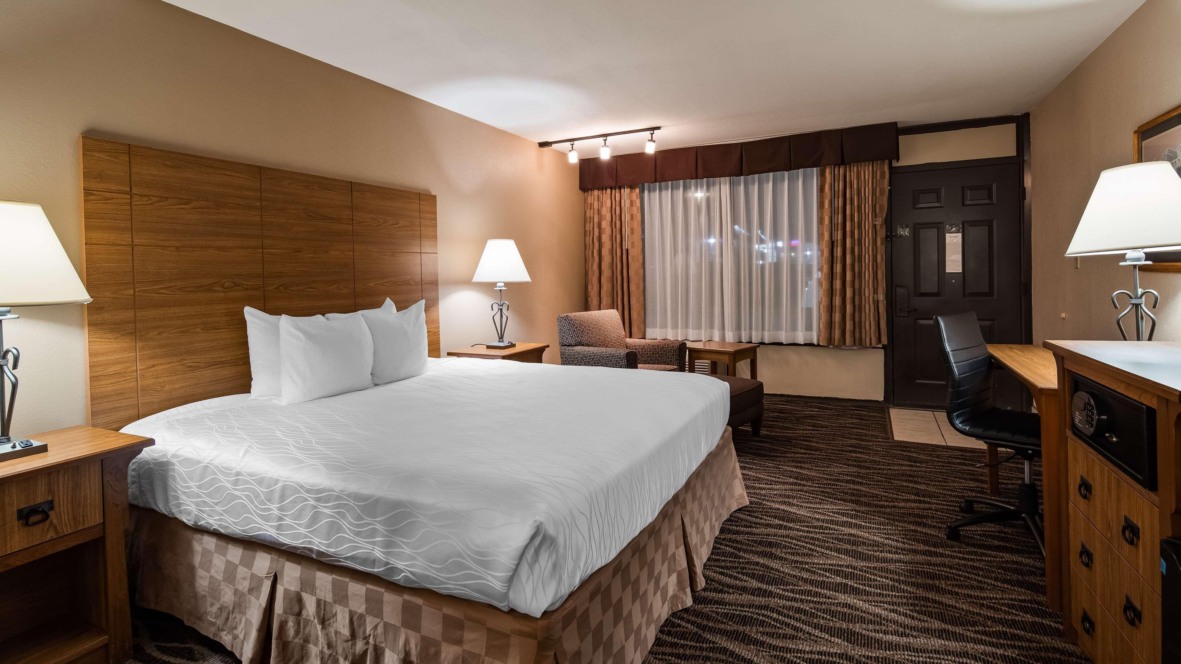 אוקלהומה סיטי Best Western Plus Saddleback Inn And Conference Center מראה חיצוני תמונה