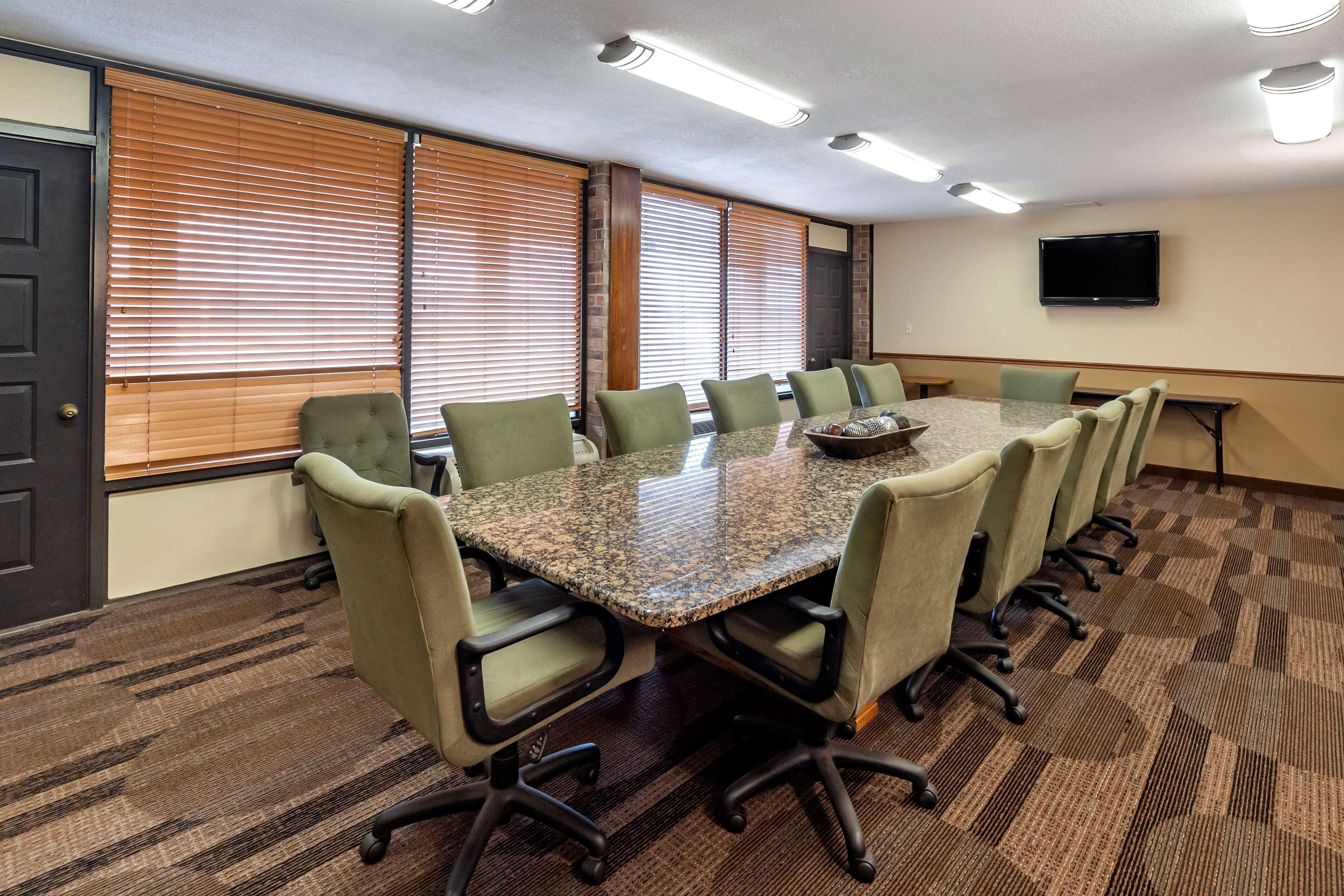 אוקלהומה סיטי Best Western Plus Saddleback Inn And Conference Center מראה חיצוני תמונה